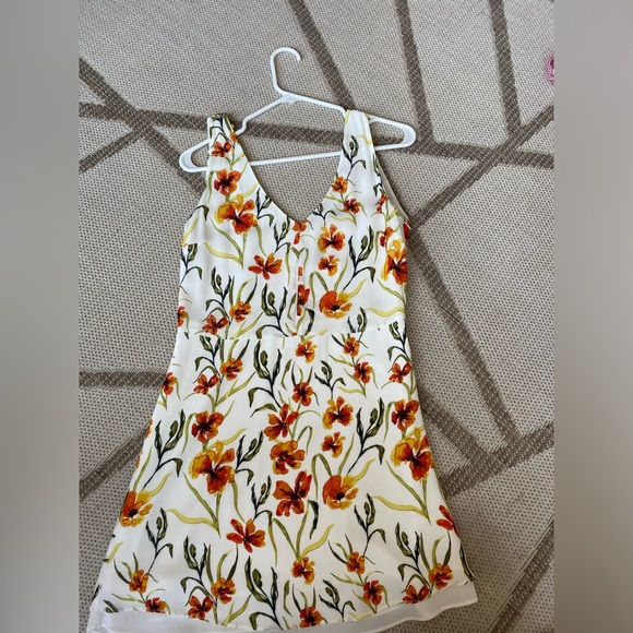 Aritzia Little Moon white floral mini dress - Picture 2 of 3